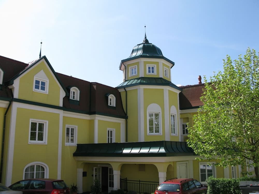 Kurhaus Dr. Petershofer