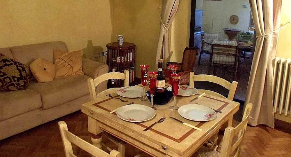 Guelfa Patio apartment
