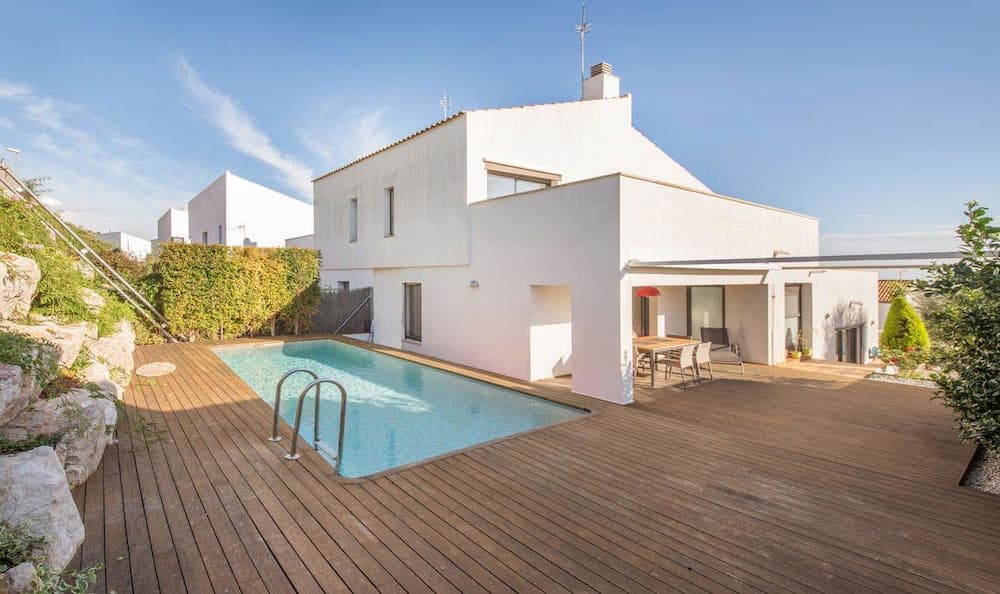 Salome House