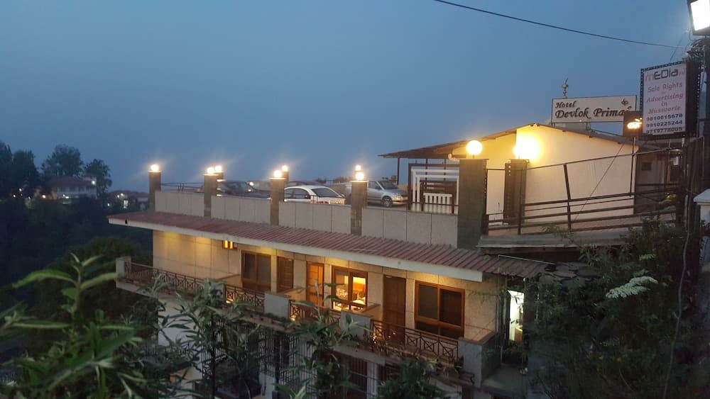 Konaklama yerinin ön cephesi