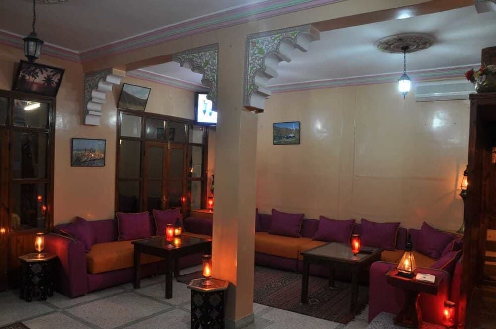 Lobi oturma alanı