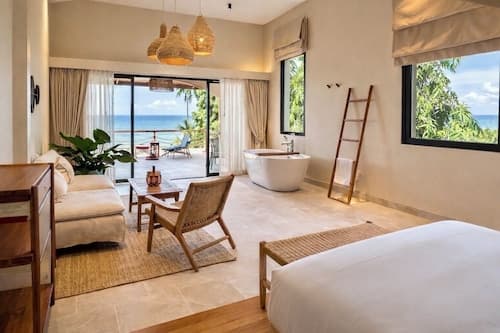 Baan Jai Dee Beach Front Hotel