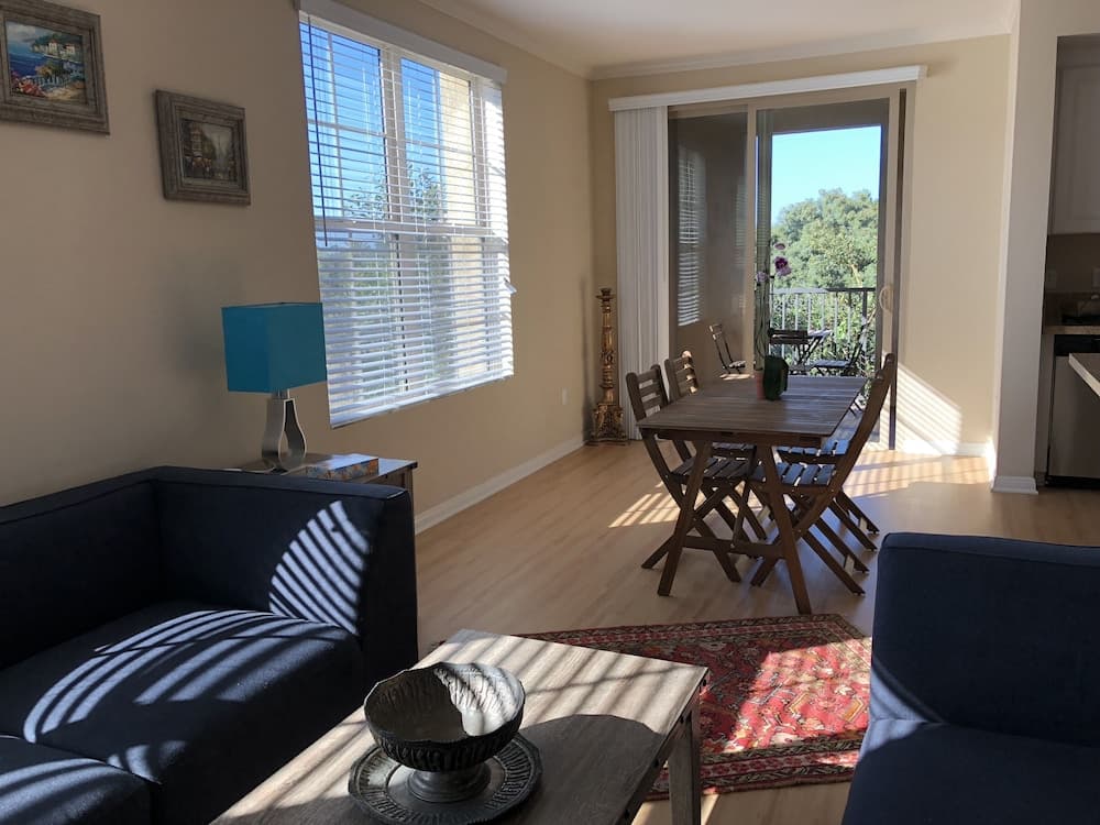 Resort Style Luxury 2BD Suite in Irvine's Spectrum Center