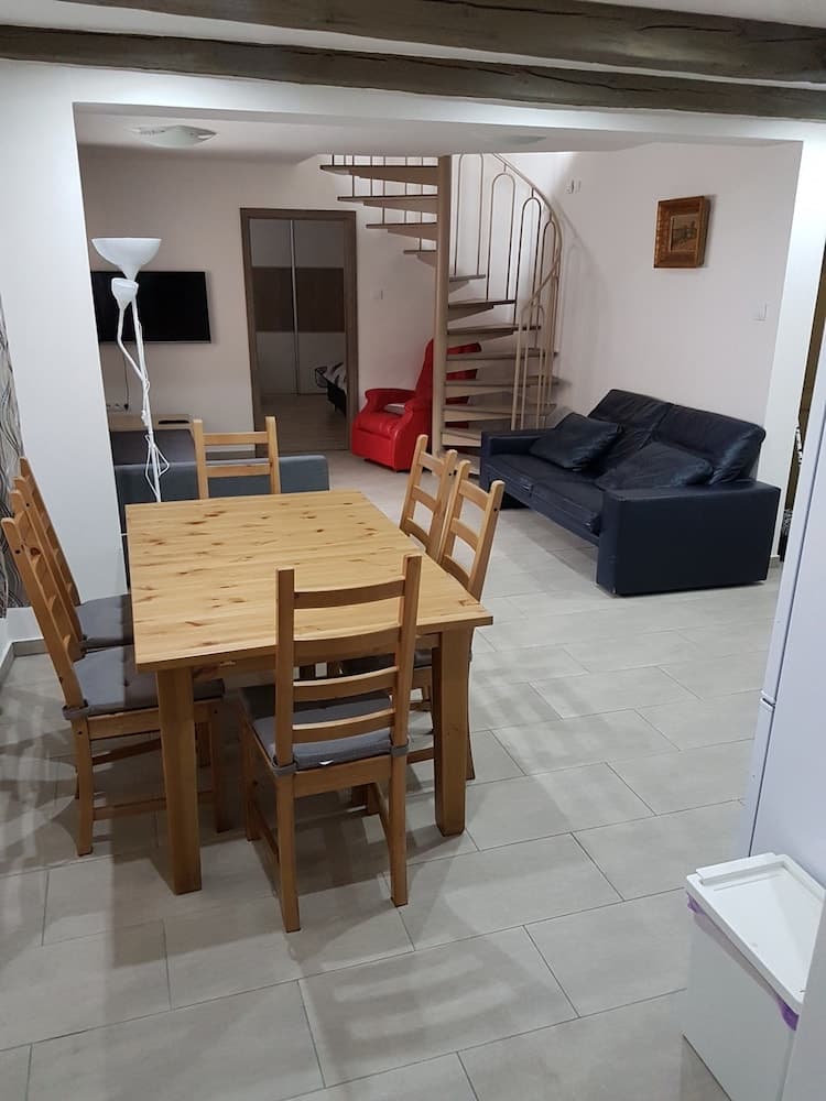 Oturma odası