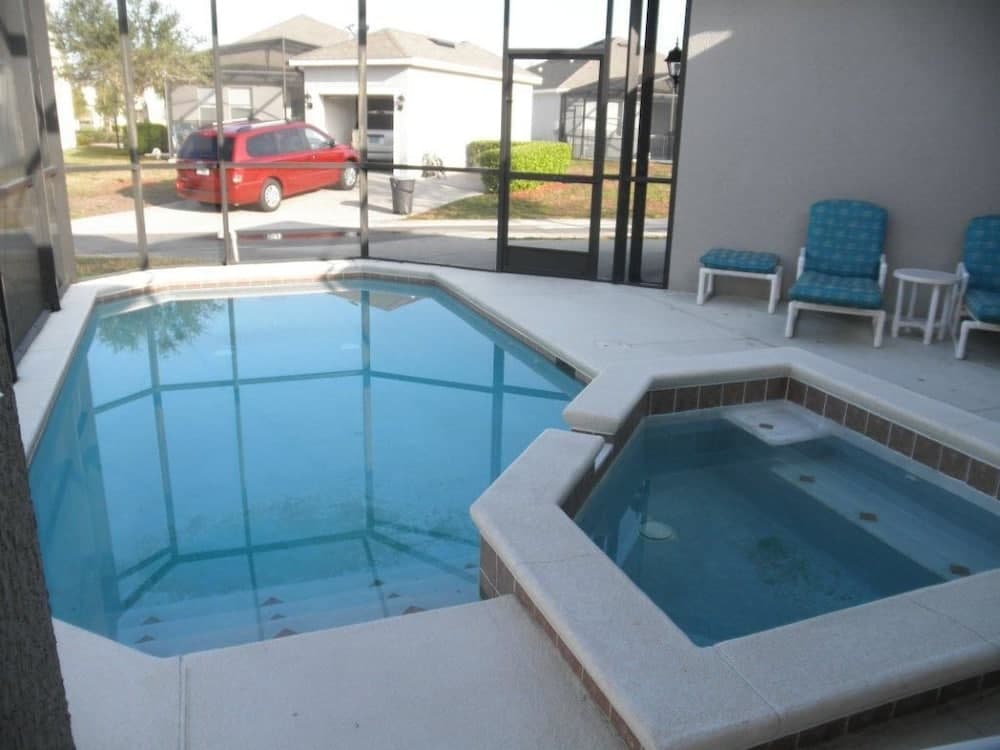 Ov2762 - Trafalgar Village Resort - 4 Bed 4 Baths Villa