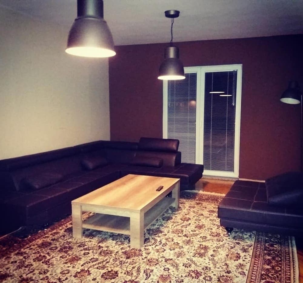 Grande House