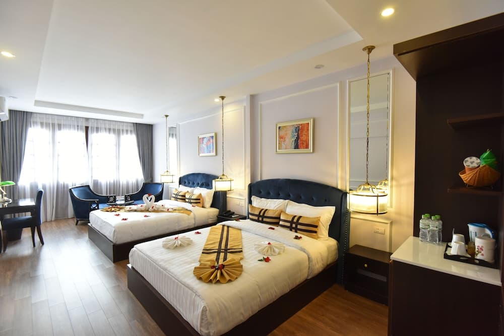 S Central Hotel & Spa