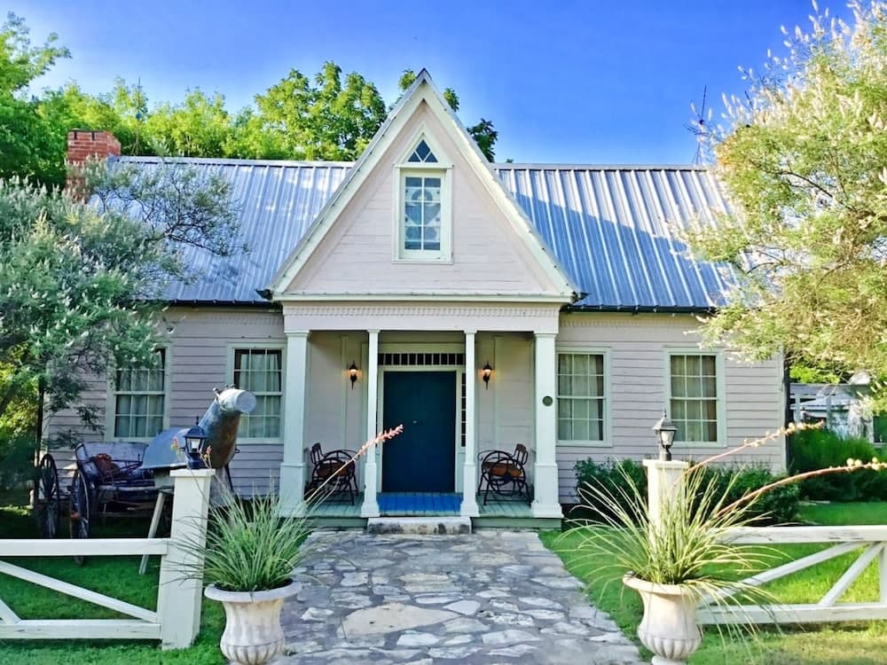 The Baines House Inn