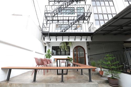 Apartment45 Hostel - Adults Only