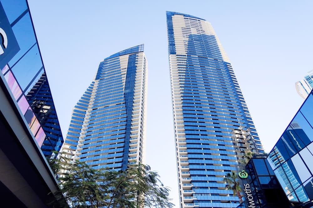 Circle On Cavill Surfers Paradise Apartments-Holiday Paradise
