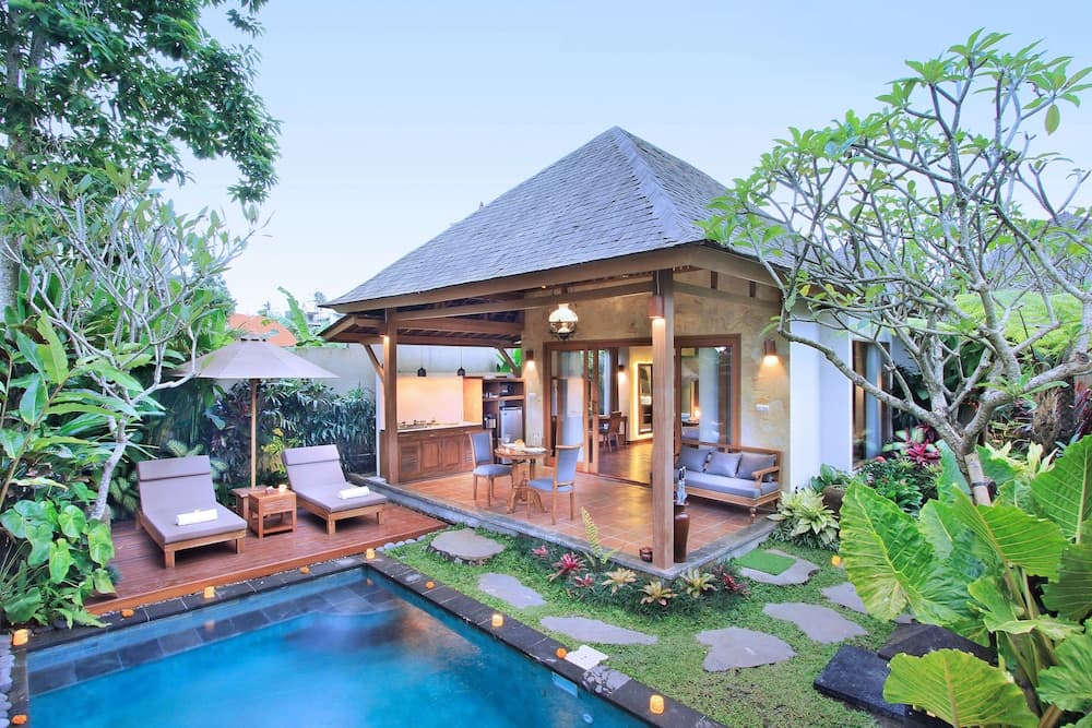 Graha Sandat Villas by Pramana Villas