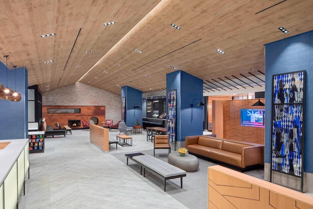 Lobi dinlenme salonu