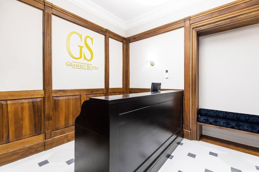 Gramsci Suites