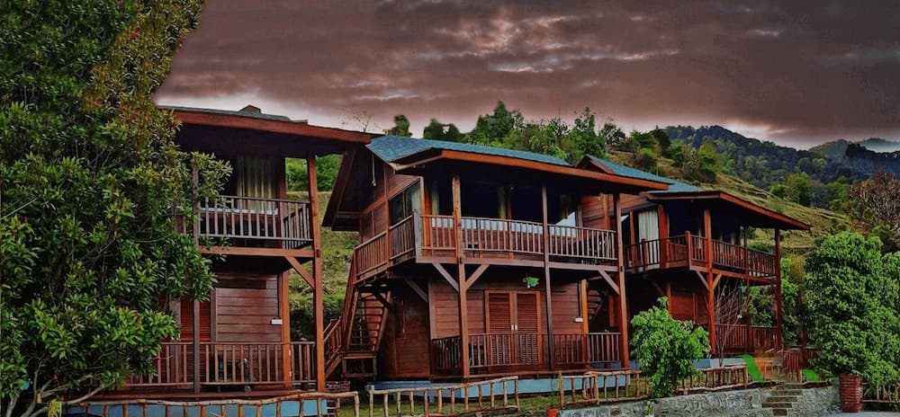 Hotel Aranya Virasat