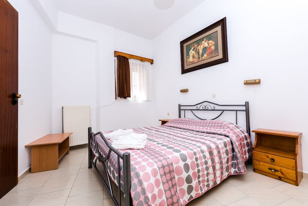 Erato Hotel Apartments