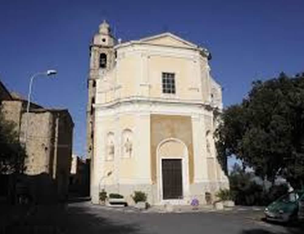 Konaklama yerinden arazi manzarası