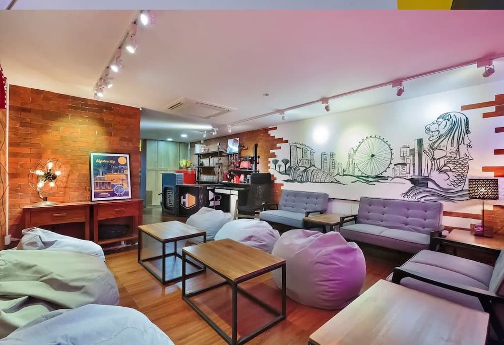 HipsterCity Hostel