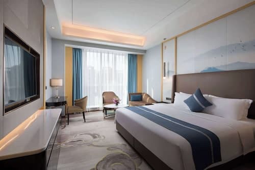 Ramada by Wyndham Changsha South Bus Station