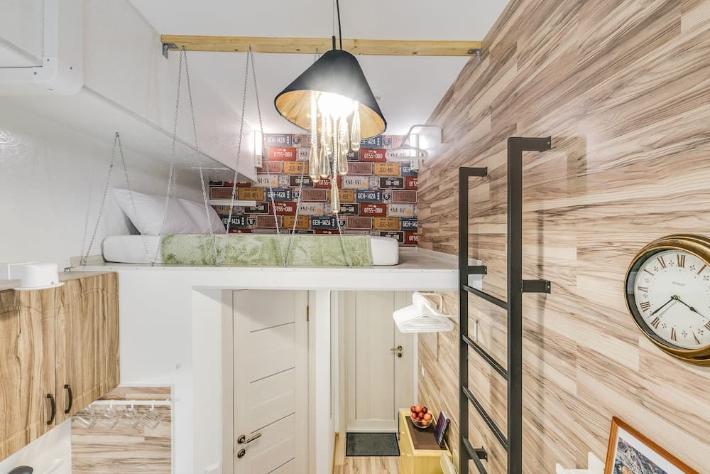 Sokroma Jules Verne Aparts