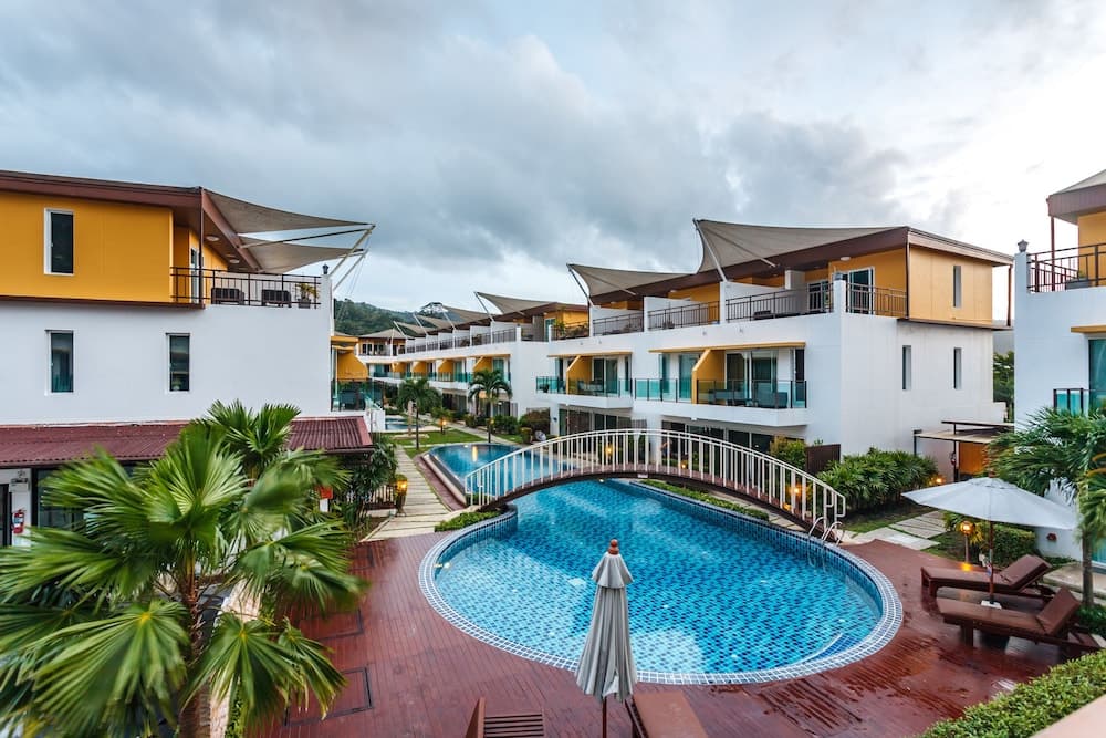 AP Grand Residence by Lofty