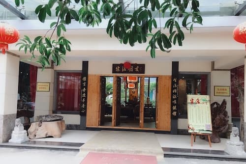 Prdeiction Hotel