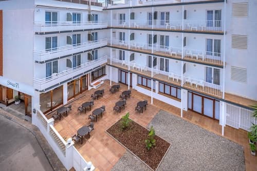 Hotel GHT Simeón