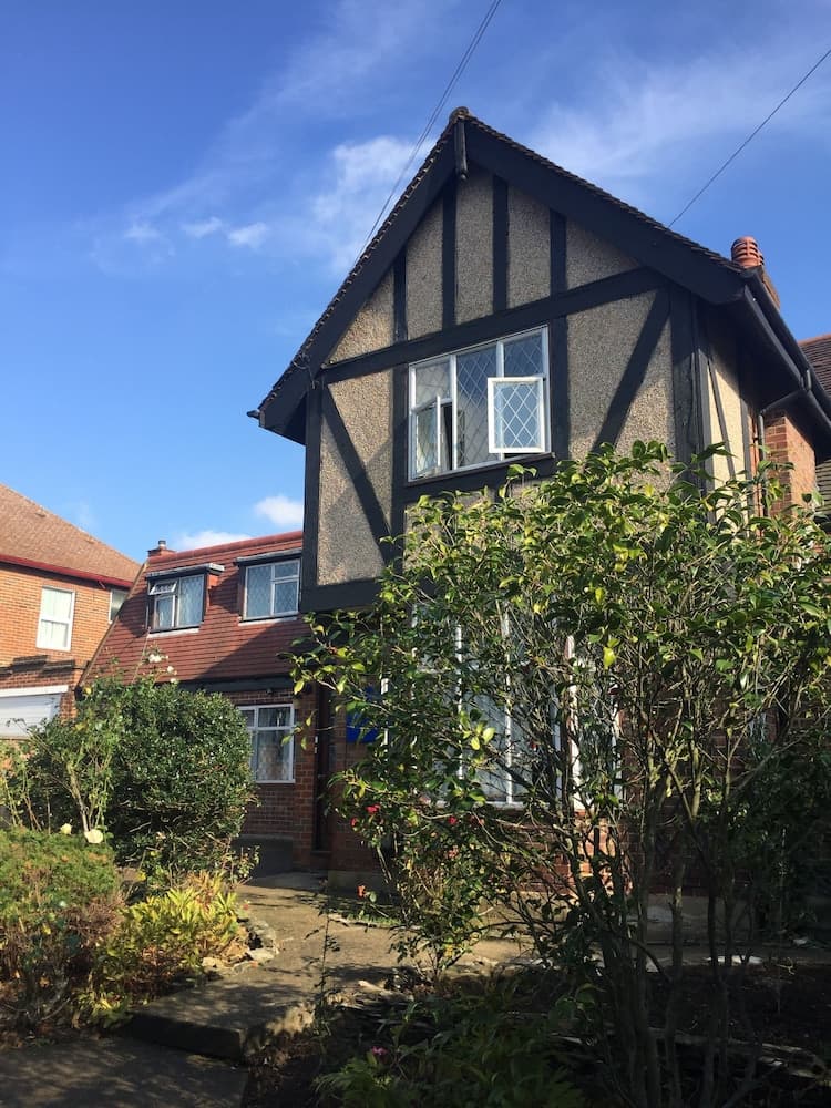 Edgware Bed and Breakfast