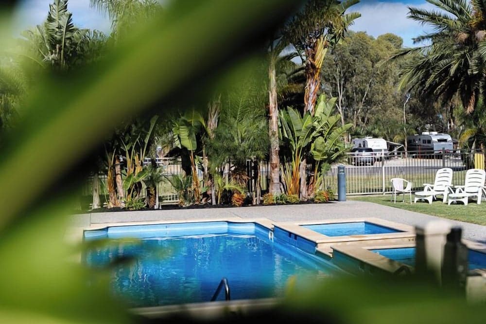 Highway 1 Holiday & Lifestyle Park