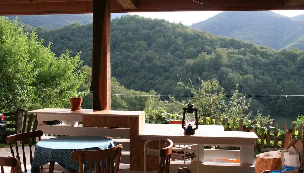 Albergue Les Xendes. Parque de Redes - Hostel