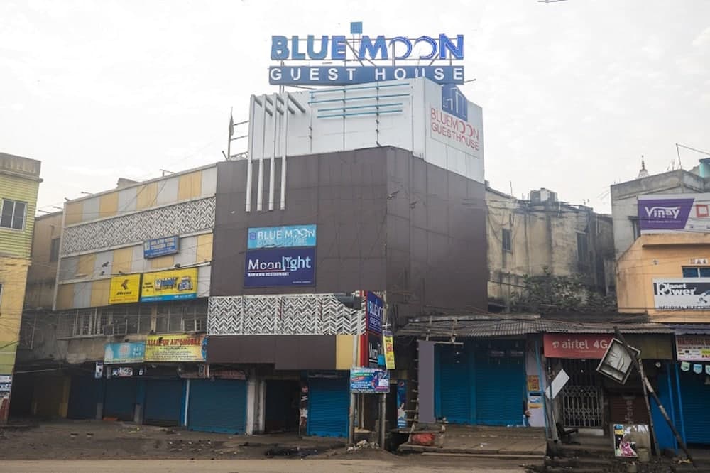 Nu Blue Moon Guest House