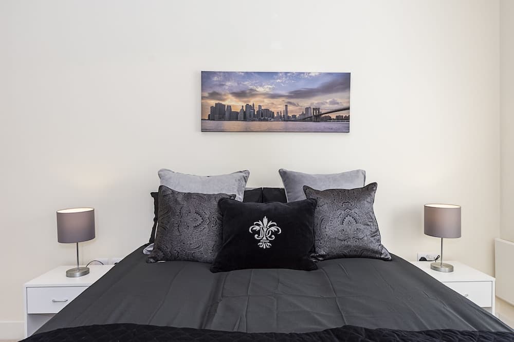 Heron House Apartments