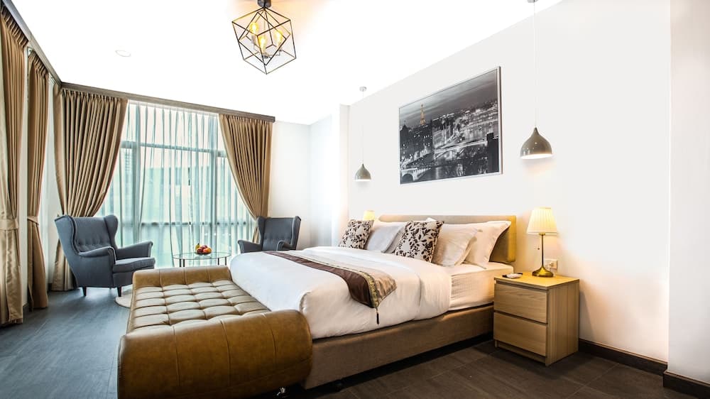 V One Pride - Sukhumvit 22 Bangkok
