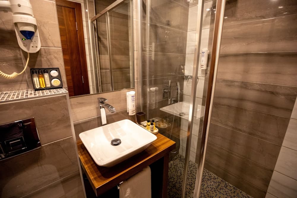Golden Star Hotel