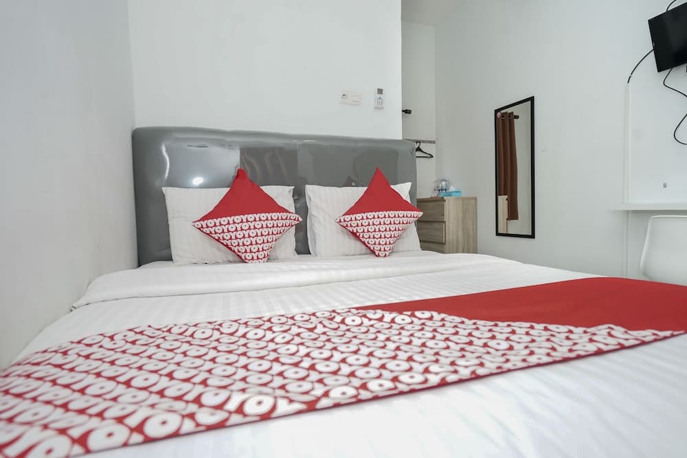 OYO 183 The Pipe House