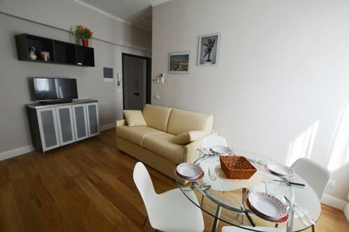 Fortezza white apartment