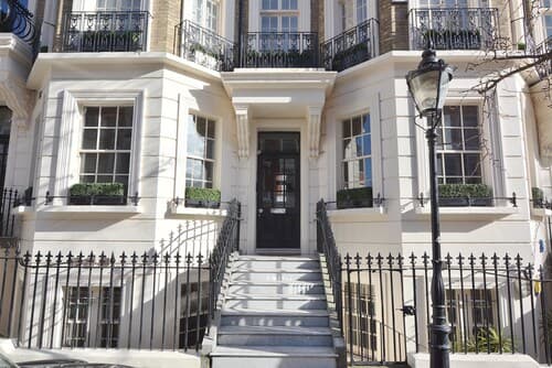 Rutland Gardens Apartment