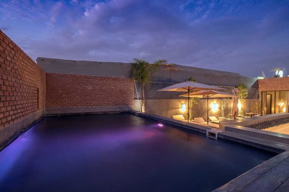 Riad salam 40