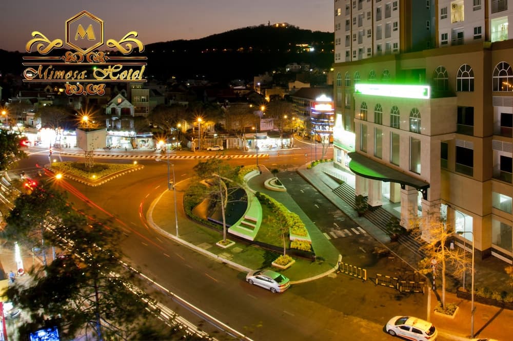 Mimosa Hotel