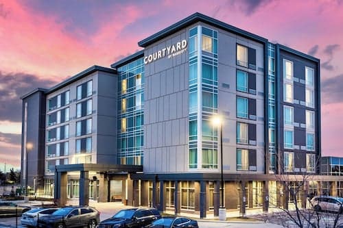 Courtyard by Marriott Burlington