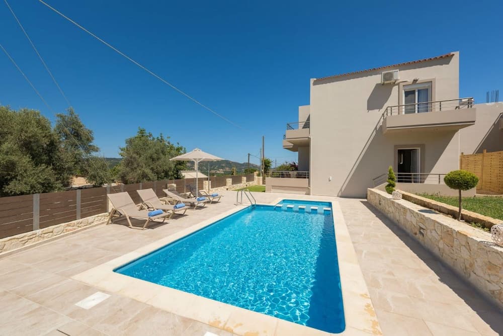 Neaira Villas Chania