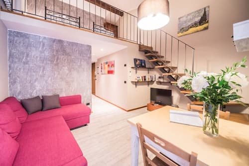 A Few Steps to The Duomo Elegant 2BD Apt