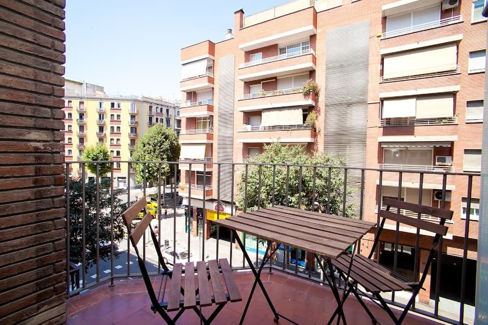 Cozy Eixample Apartment