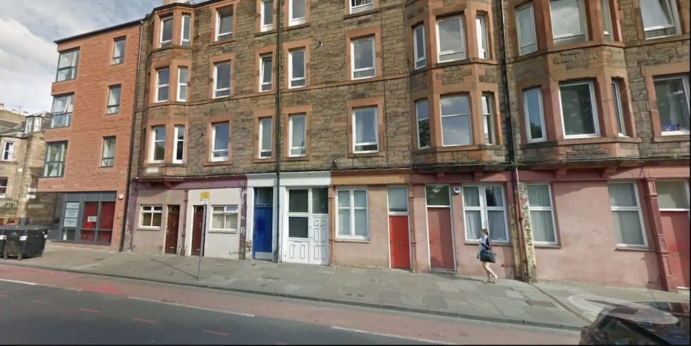 First - Slateford House Apartment