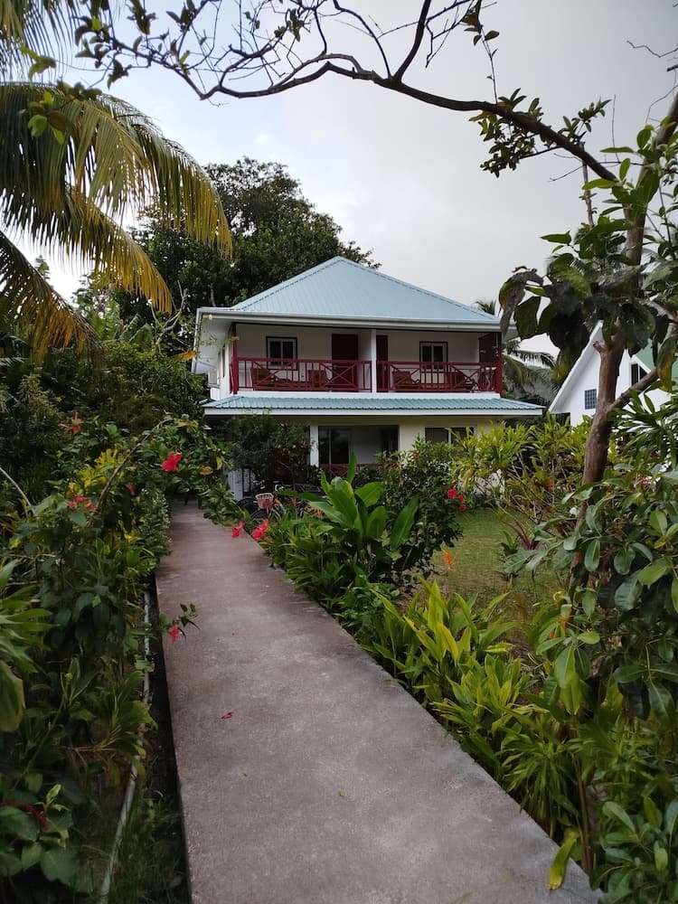 Lucy's guesthouse