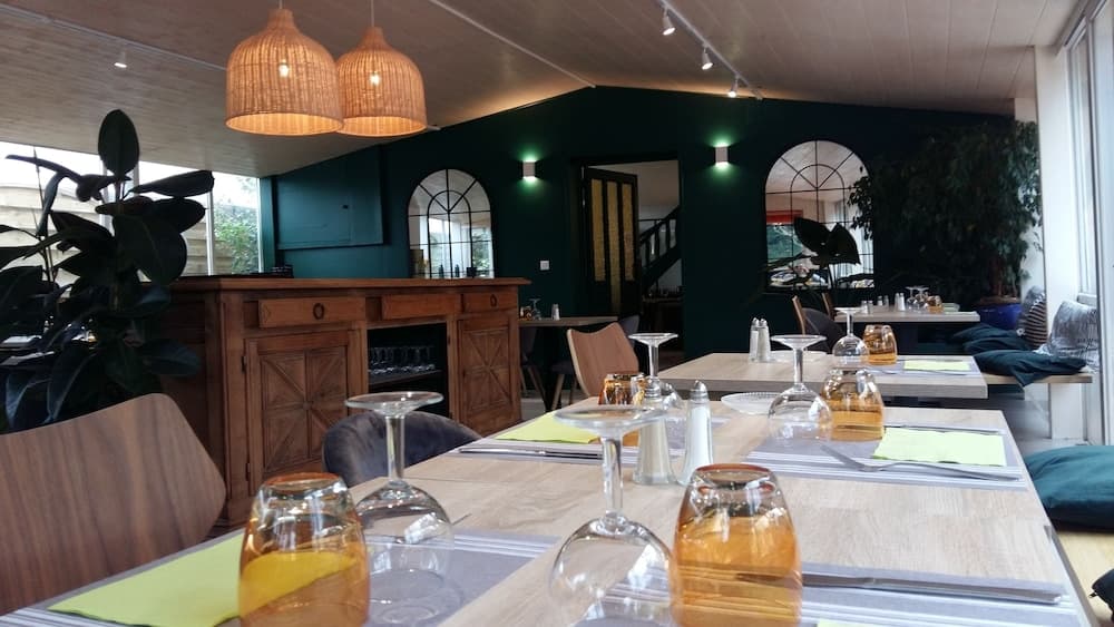 Hôtel Le Chêne Vert