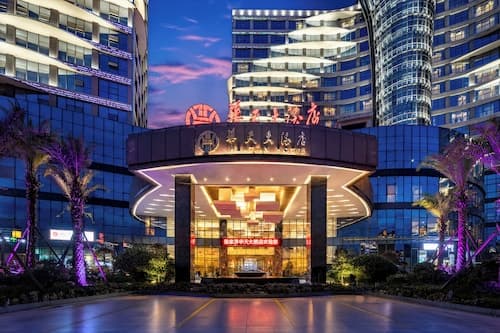Zhangjiajie Huatian Hotel