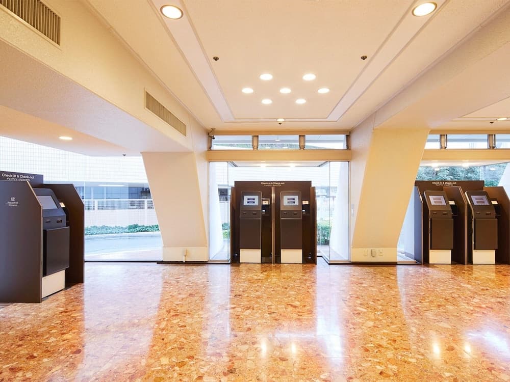 Giriş/çıkış büfesi