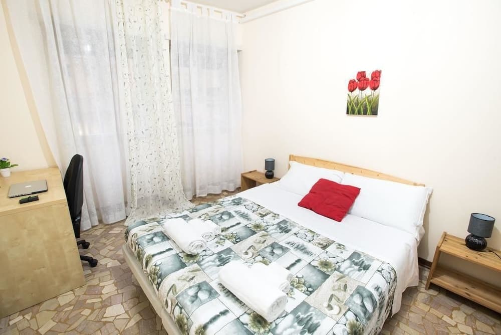 Studio Hosts 2 Via San Gervasio Flat in Bo