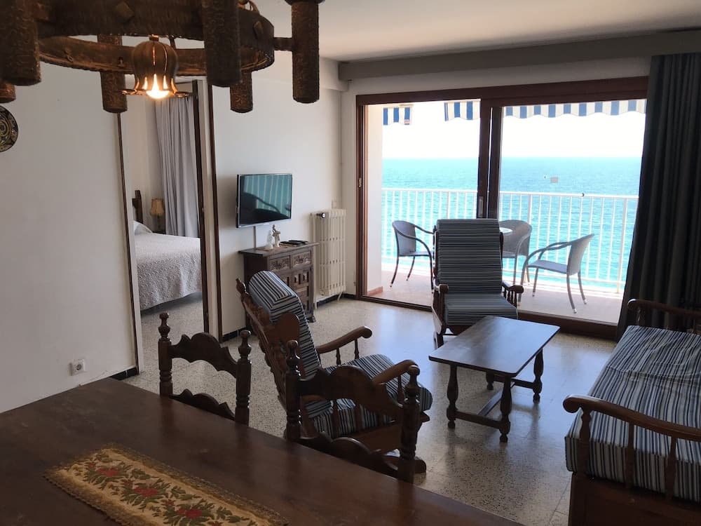 Apartamento Europalace 84