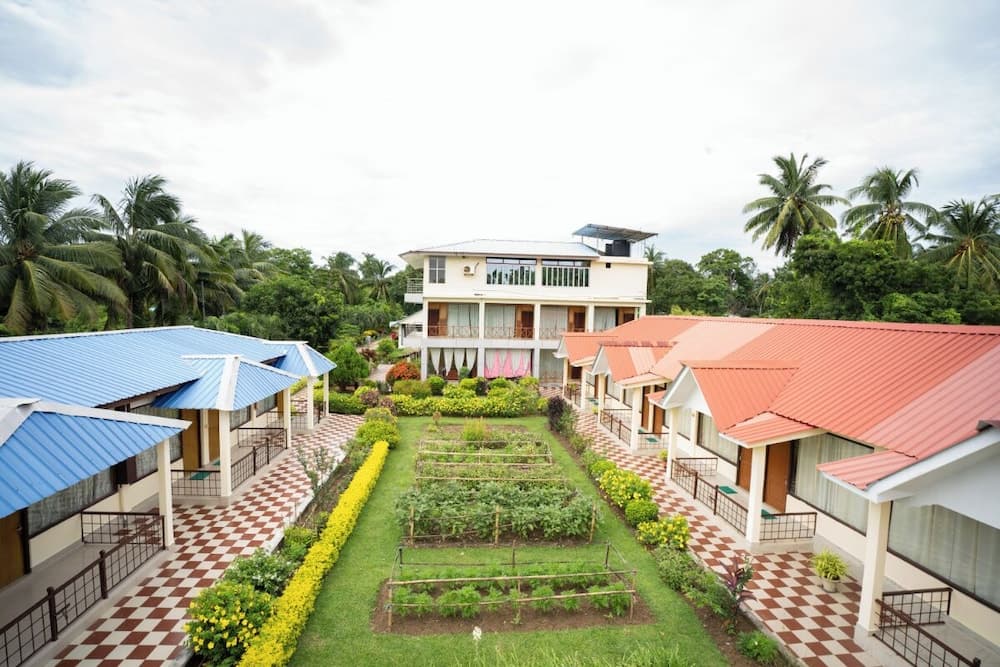 Hotel Neha Palace
